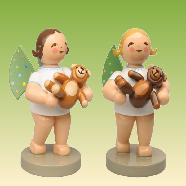 Engel mit farbigen Flügelpunkten und Teddy