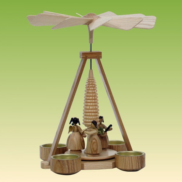 Pyramide mit Engel und Teelichte